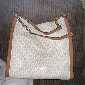 Michael Kors Tote/Bucket bag